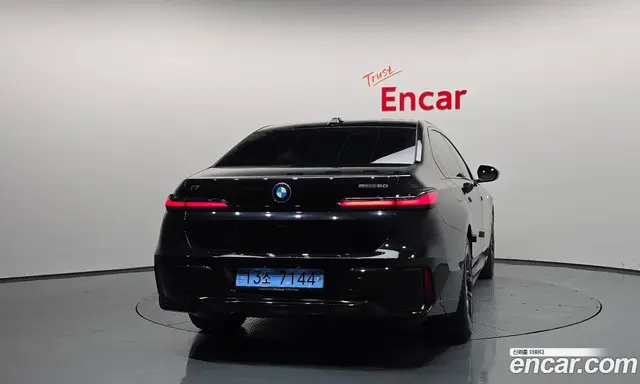 BMW i7 2024 0.3 автомат (гидро), миниатюра 4 BMW i7 2024 0.3 автомат (гидро), миниатюра 4