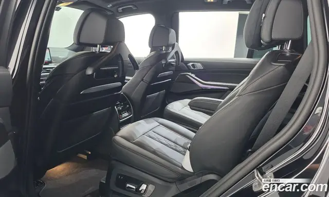 BMW X7 2024 3.0 автомат (гидро), миниатюра 11