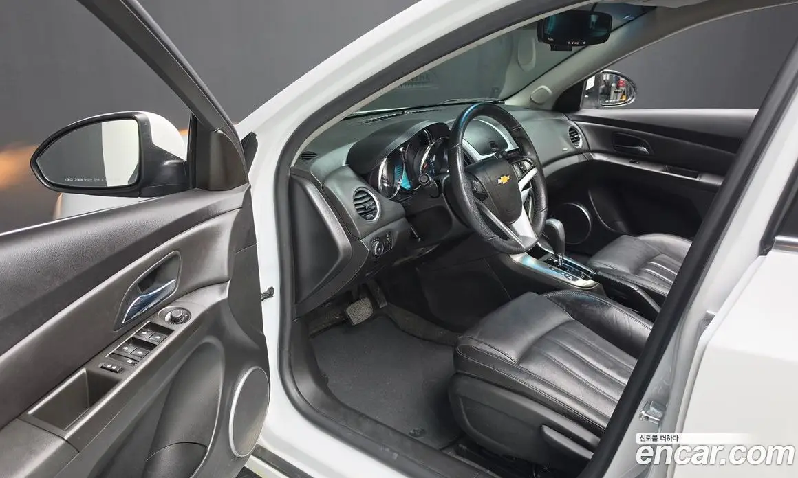 Chevrolet Cruze 2016 1.4 автомат (гидро), фото 10 Chevrolet Cruze 2016 1.4 автомат (гидро), фото 10