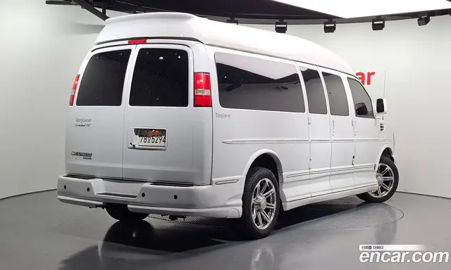 Chevrolet Express Van 2014 6.0 автомат (гидро), миниатюра 2