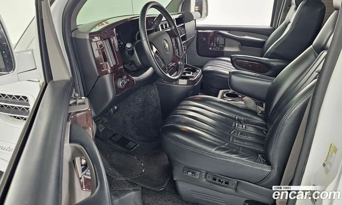 Chevrolet Express Van 2014 6.0 автомат (гидро), фото 10
