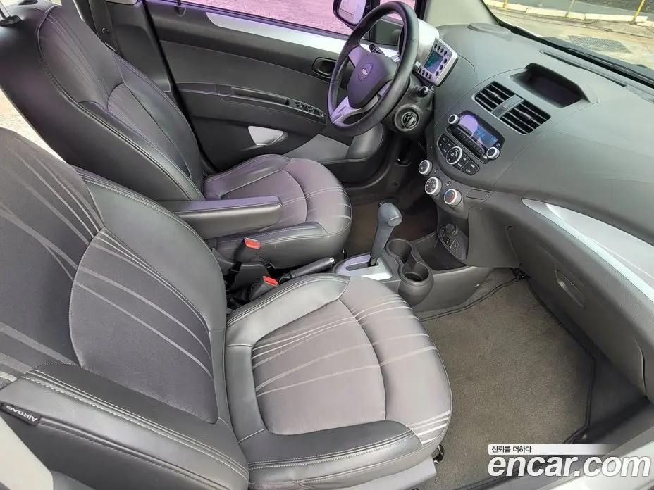Chevrolet Spark 2013 1.0 автомат (гидро), фото 10 Chevrolet Spark 2013 1.0 автомат (гидро), фото 10