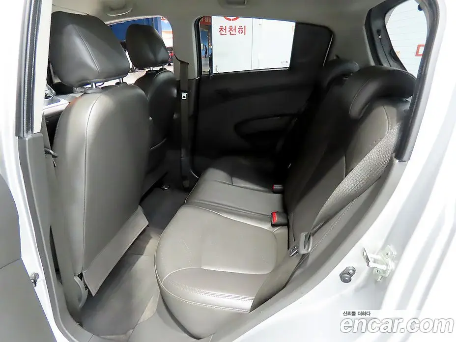 Chevrolet Spark 2014 1.0 автомат (гидро), фото 7