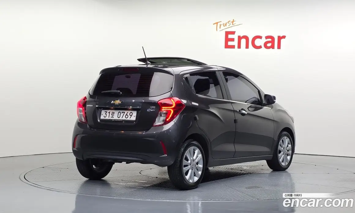 Chevrolet Spark 2016 1.0 автомат (гидро), фото 2 Chevrolet Spark 2016 1.0 автомат (гидро), фото 2