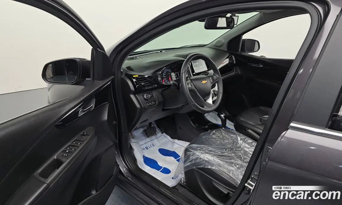 Chevrolet Spark 2016 1.0 автомат (гидро), фото 10 Chevrolet Spark 2016 1.0 автомат (гидро), фото 10