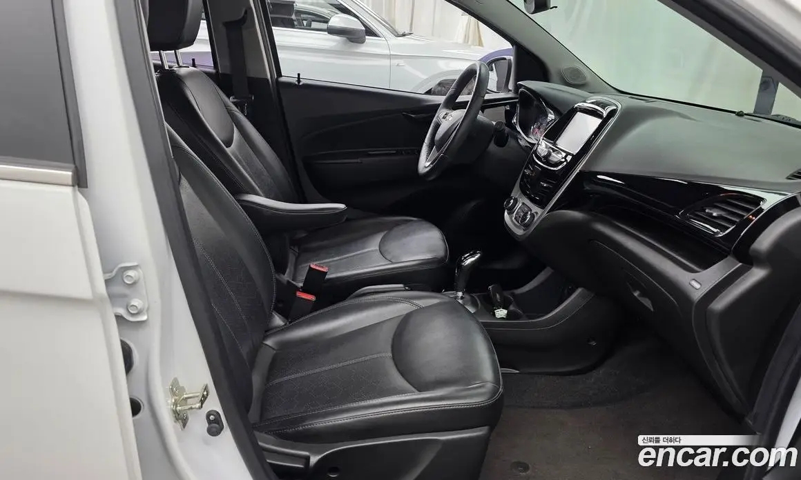 Chevrolet Spark 2016 1.0 автомат (гидро), фото 11 Chevrolet Spark 2016 1.0 автомат (гидро), фото 11