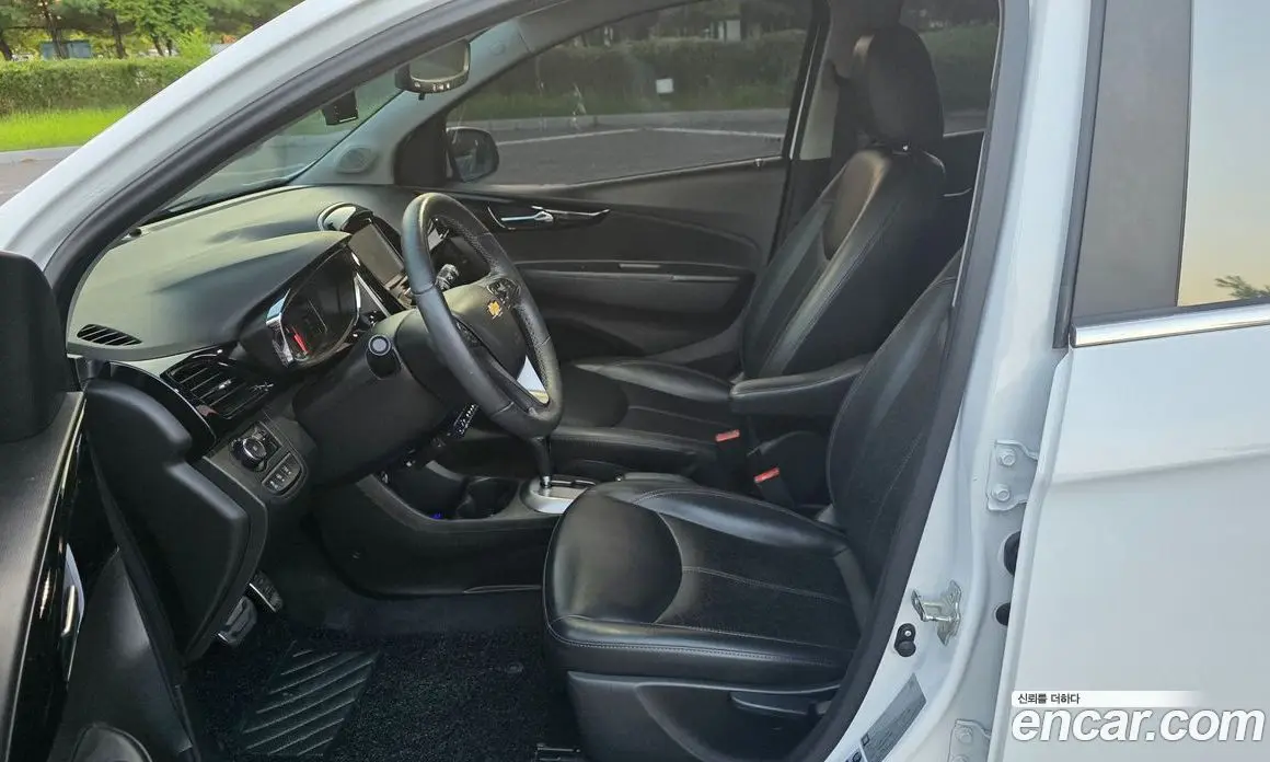 Chevrolet Spark 2017 1.0 автомат (гидро), фото 17 Chevrolet Spark 2017 1.0 автомат (гидро), фото 17