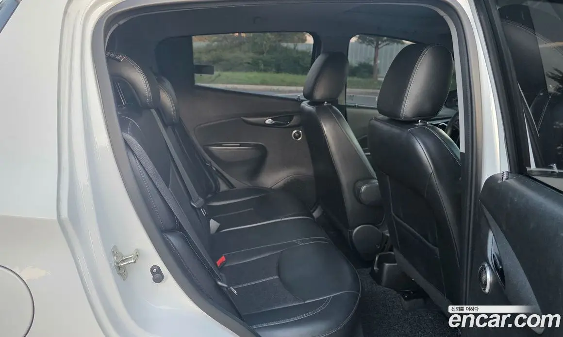 Chevrolet Spark 2017 1.0 автомат (гидро), фото 20 Chevrolet Spark 2017 1.0 автомат (гидро), фото 20