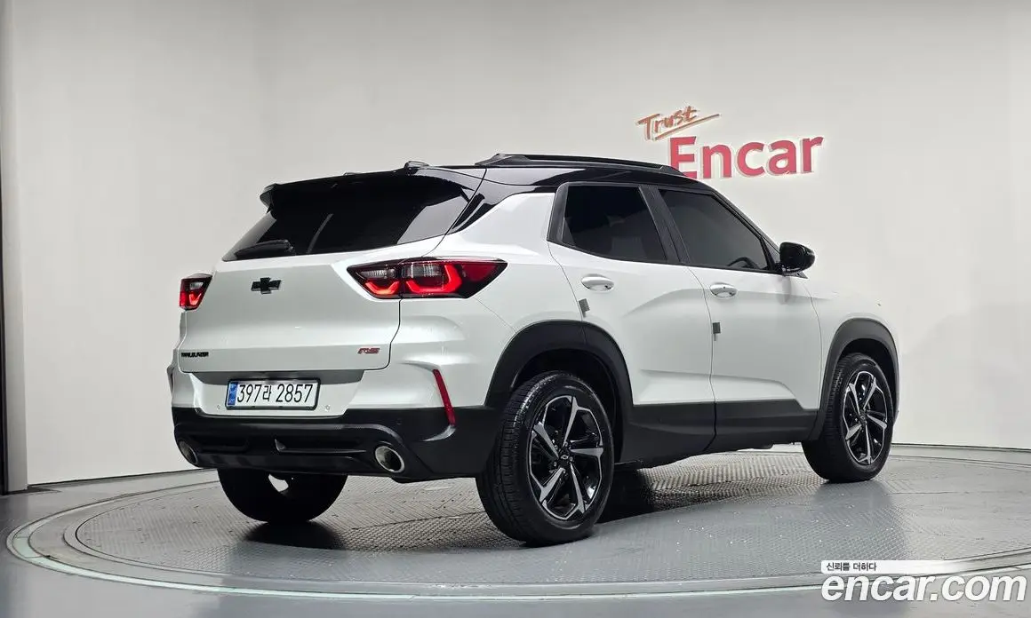 Chevrolet TrailBlazer 2023 1.3 автомат (гидро), фото 2 Chevrolet TrailBlazer 2023 1.3 автомат (гидро), фото 2