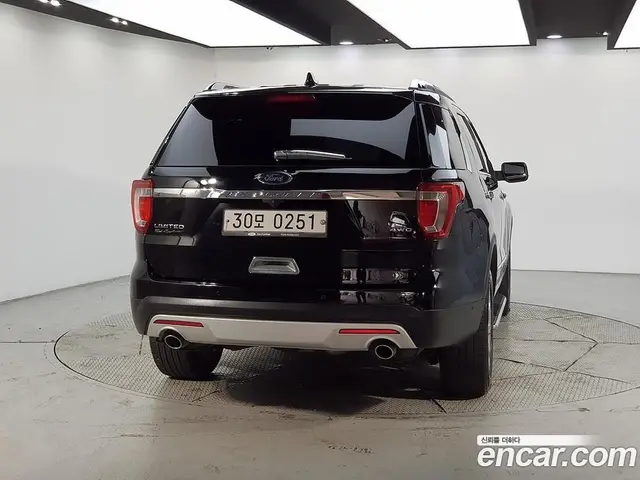 Ford Explorer 2016 3.5 автомат (гидро), миниатюра 4