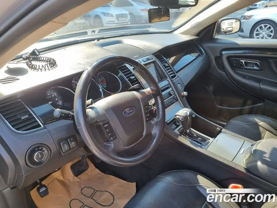 Ford Taurus 2011 3.5 автомат (гидро), фото 16 Ford Taurus 2011 3.5 автомат (гидро), фото 16