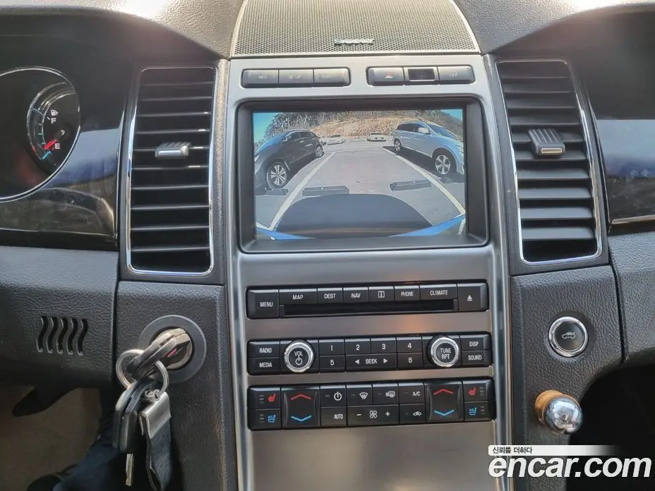 Ford Taurus 2011 3.5 автомат (гидро), фото 18 Ford Taurus 2011 3.5 автомат (гидро), фото 18