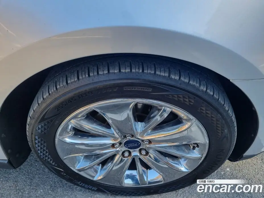 Ford Taurus 2011 3.5 автомат (гидро), фото 5 Ford Taurus 2011 3.5 автомат (гидро), фото 5