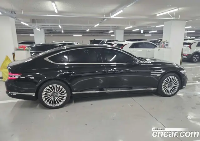 Genesis G80 2022 0.1 автомат (гидро), миниатюра 2