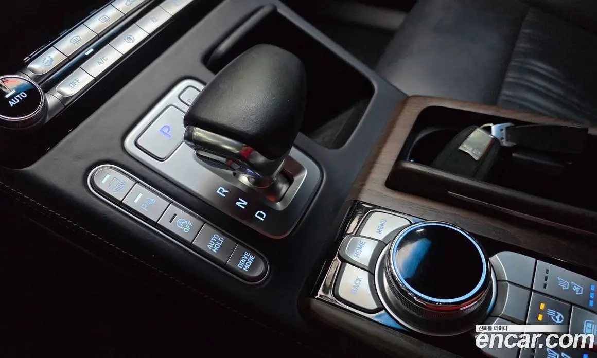 Genesis G90 2019 3.8 автомат (гидро), фото 9