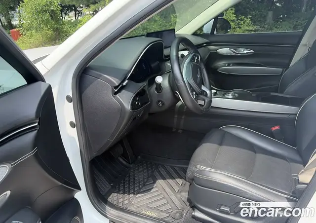 Genesis GV70 2022 0.1 автомат (гидро), миниатюра 4