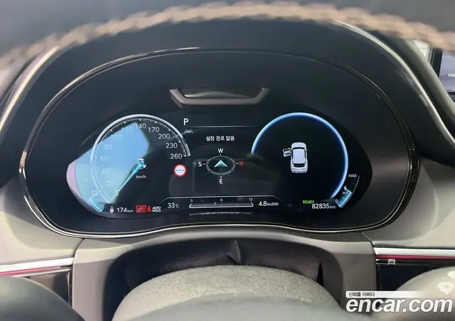Genesis GV70 2022 0.1 автомат (гидро), миниатюра 7