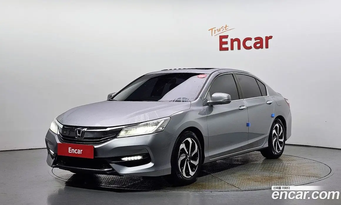 Honda Accord 2017 2.4 автомат (гидро), фото 1 Honda Accord 2017 2.4 автомат (гидро), фото 1