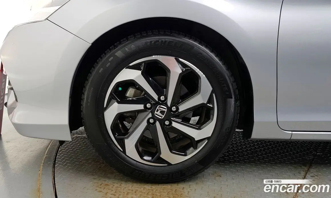 Honda Accord 2017 2.4 автомат (гидро), фото 5 Honda Accord 2017 2.4 автомат (гидро), фото 5