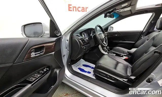 Honda Accord 2017 2.4 автомат (гидро), миниатюра 10 Honda Accord 2017 2.4 автомат (гидро), миниатюра 10