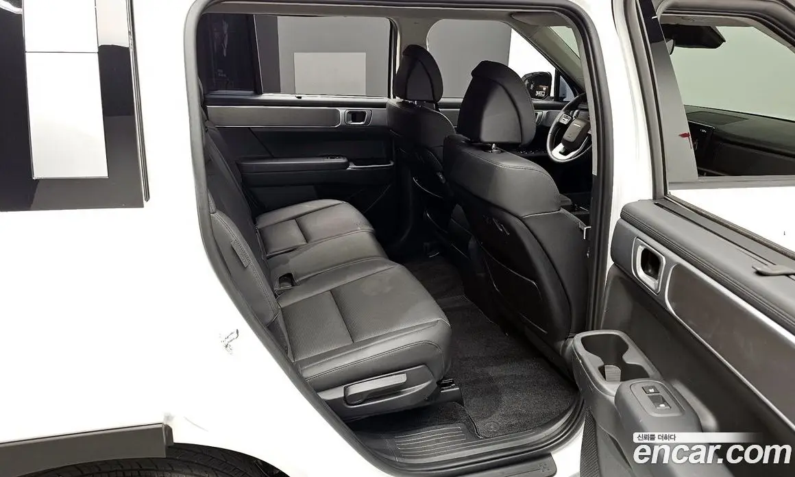 Hyundai Santa Fe 2023 1.6 автомат (гидро), фото 12