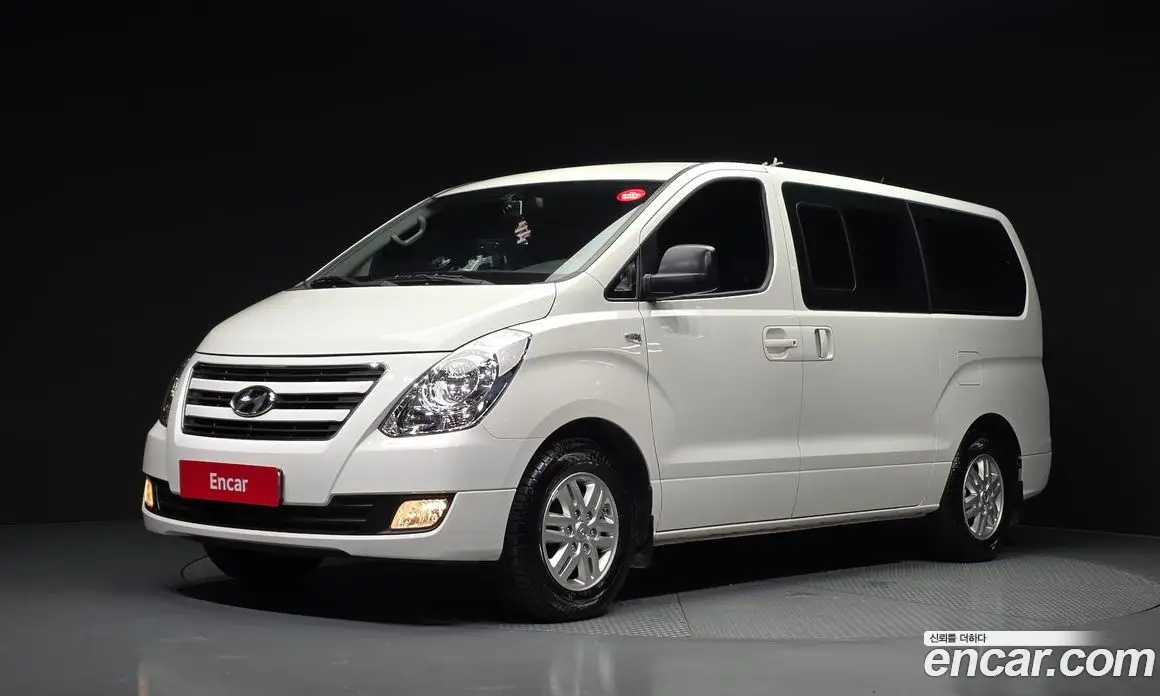 Hyundai Starex 2017 2.5 автомат (гидро), фото 1 Hyundai Starex 2017 2.5 автомат (гидро), фото 1