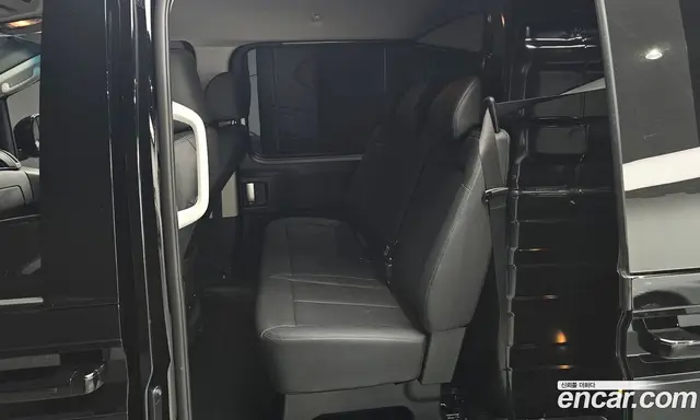 Hyundai Staria 2025 3.5 автомат (гидро), миниатюра 12