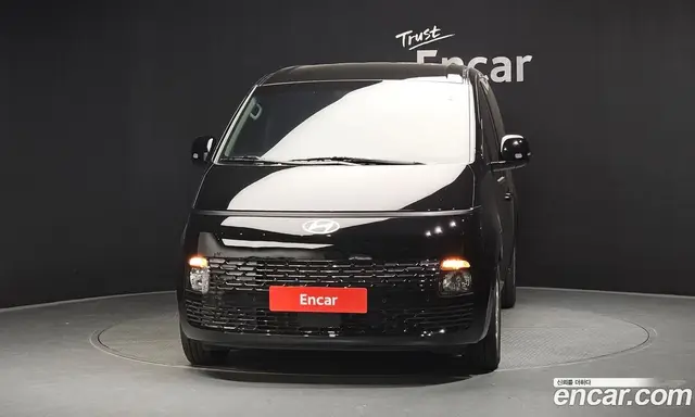 Hyundai Staria 2025 3.5 автомат (гидро), миниатюра 3