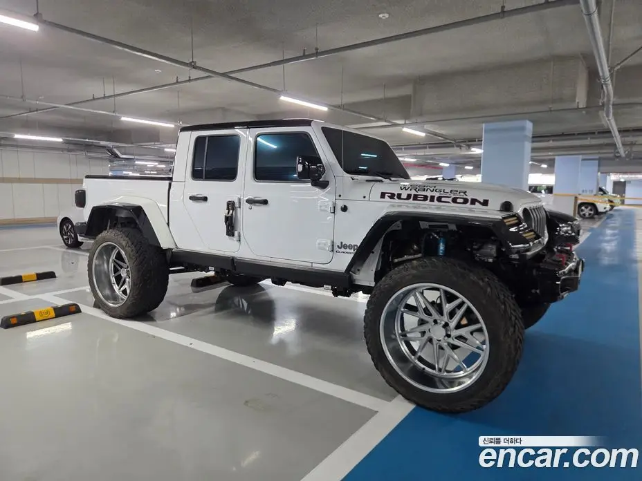 Jeep Gladiator 2021 3.6 автомат (гидро), фото 1 Jeep Gladiator 2021 3.6 автомат (гидро), фото 1