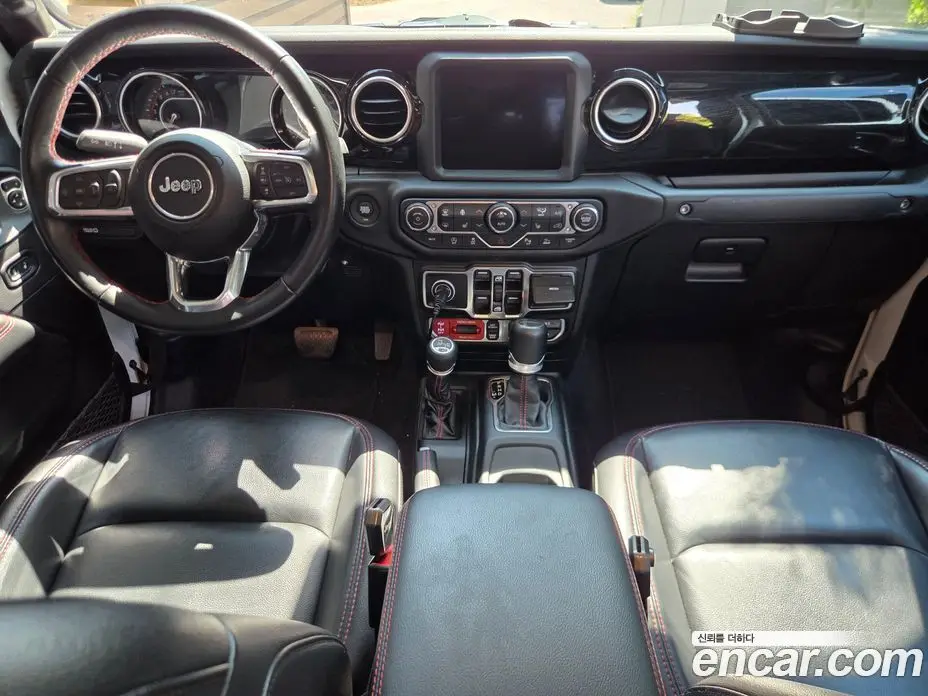 Jeep Gladiator 2021 3.6 автомат (гидро), фото 7 Jeep Gladiator 2021 3.6 автомат (гидро), фото 7