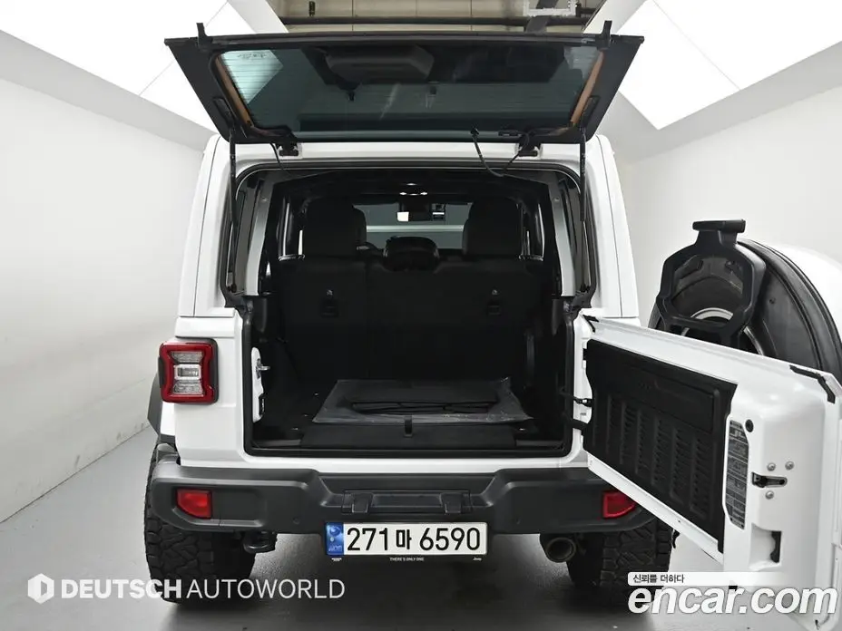 Jeep Wrangler 2022 2.0 автомат (гидро), фото 19