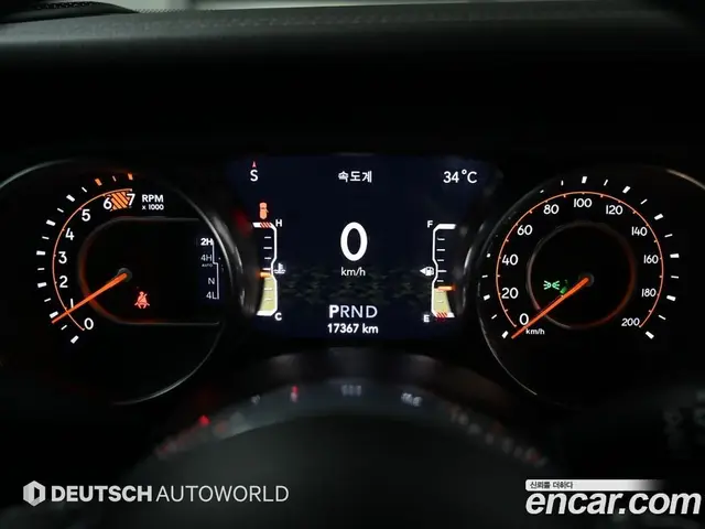 Jeep Wrangler 2022 2.0 автомат (гидро), миниатюра 8