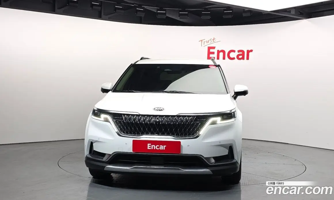 Kia Carnival 2021 2.2 автомат (гидро), фото 3 Kia Carnival 2021 2.2 автомат (гидро), фото 3