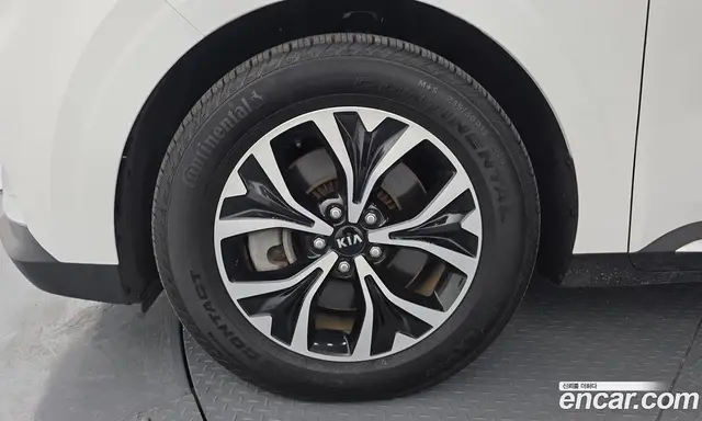 Kia Carnival 2021 2.2 автомат (гидро), миниатюра 5 Kia Carnival 2021 2.2 автомат (гидро), миниатюра 5