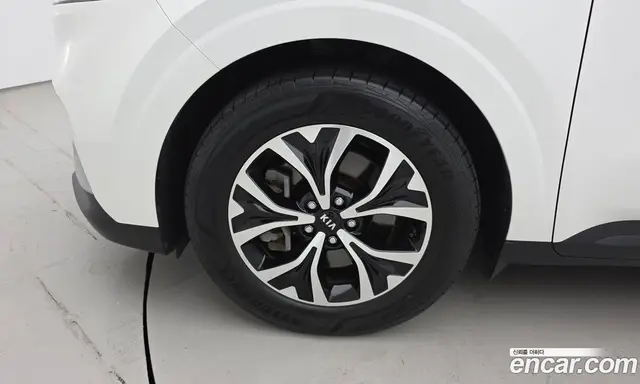 Kia Carnival 2021 3.5 автомат (гидро), миниатюра 5 Kia Carnival 2021 3.5 автомат (гидро), миниатюра 5