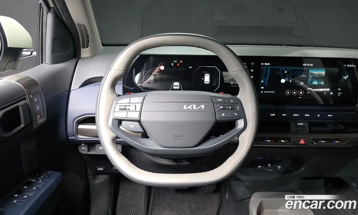 Kia EV3 2024 0.2 автомат (гидро), фото 13 Kia EV3 2024 0.2 автомат (гидро), фото 13