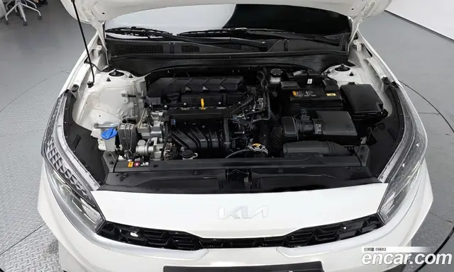 Kia K3 2023 1.6 автомат (гидро), миниатюра 6 Kia K3 2023 1.6 автомат (гидро), миниатюра 6