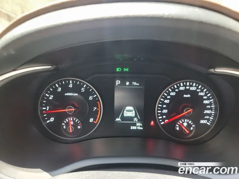 Kia Stinger 2021 2.5 автомат (гидро), фото 8 Kia Stinger 2021 2.5 автомат (гидро), фото 8