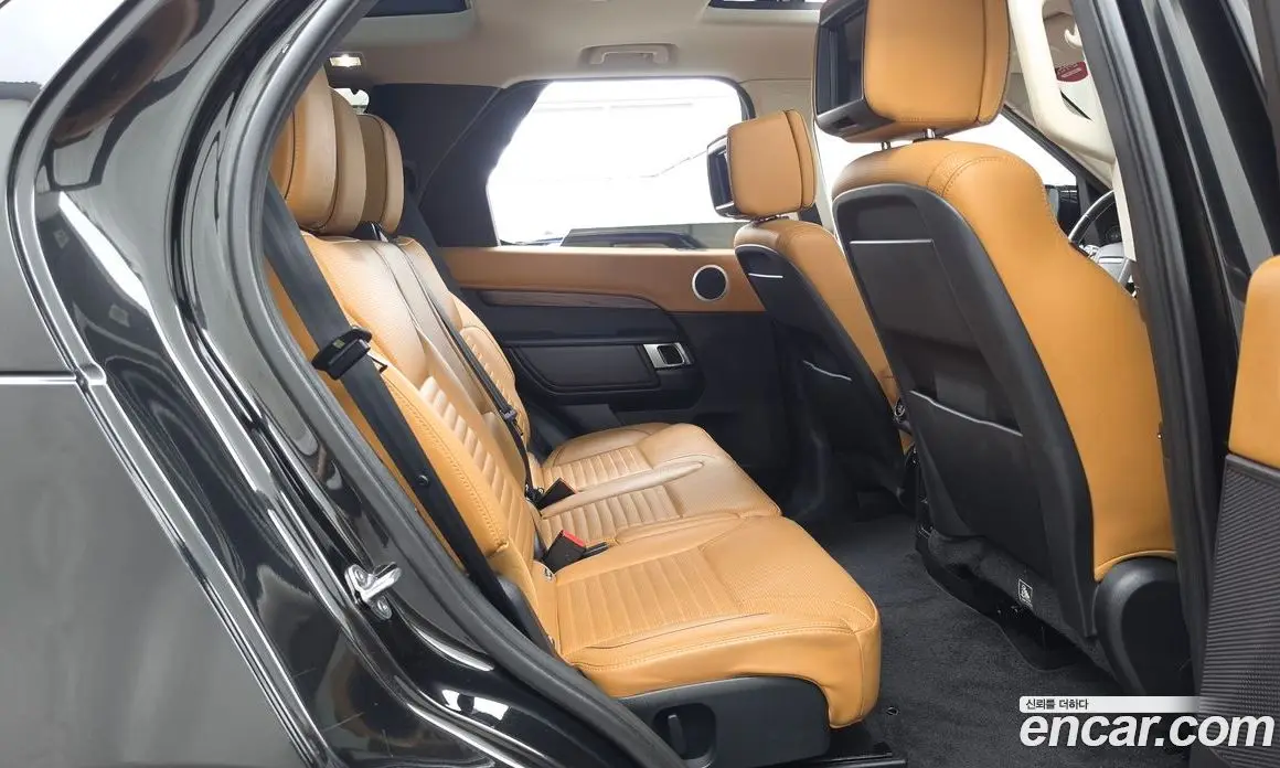 Land Rover Discovery 2017 3.0 автомат (гидро), фото 12