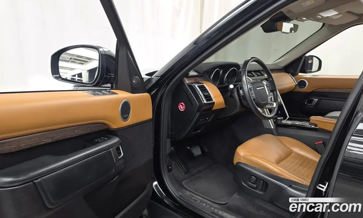 Land Rover Discovery 2017 3.0 автомат (гидро), фото 10