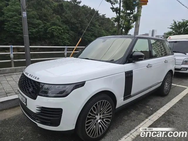 Land Rover Range Rover 2013 3.0 автомат (гидро), миниатюра 3 Land Rover Range Rover 2013 3.0 автомат (гидро), миниатюра 3