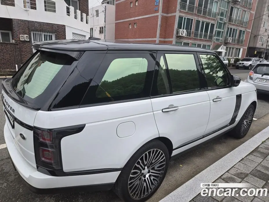Land Rover Range Rover 2013 3.0 автомат (гидро), фото 6 Land Rover Range Rover 2013 3.0 автомат (гидро), фото 6