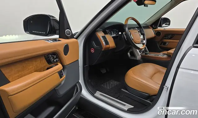 Land Rover Range Rover 2020 4.4 автомат (гидро), миниатюра 10 Land Rover Range Rover 2020 4.4 автомат (гидро), миниатюра 10