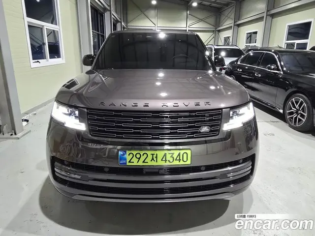 Land Rover Range Rover 2025 4.4 автомат (гидро), миниатюра 3