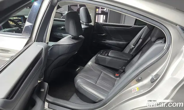 Lexus ES 2018 2.5 автомат (гидро), миниатюра 12