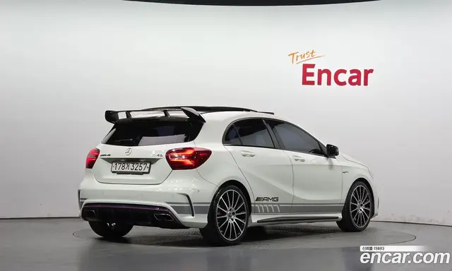 Mercedes-Benz A-Class 2017 2.0 автомат (гидро), миниатюра 2