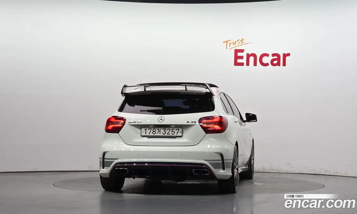 Mercedes-Benz A-Class 2017 2.0 автомат (гидро), фото 4