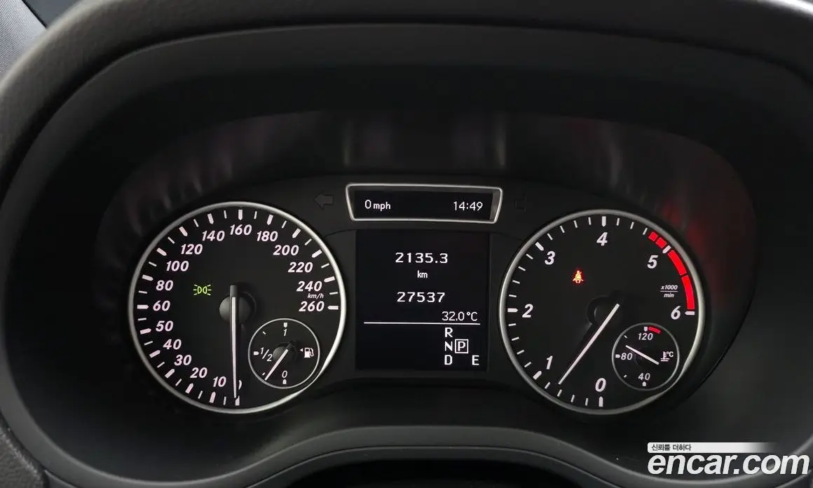 Mercedes-Benz B-Class 2014 1.8 автомат (гидро), фото 8 Mercedes-Benz B-Class 2014 1.8 автомат (гидро), фото 8