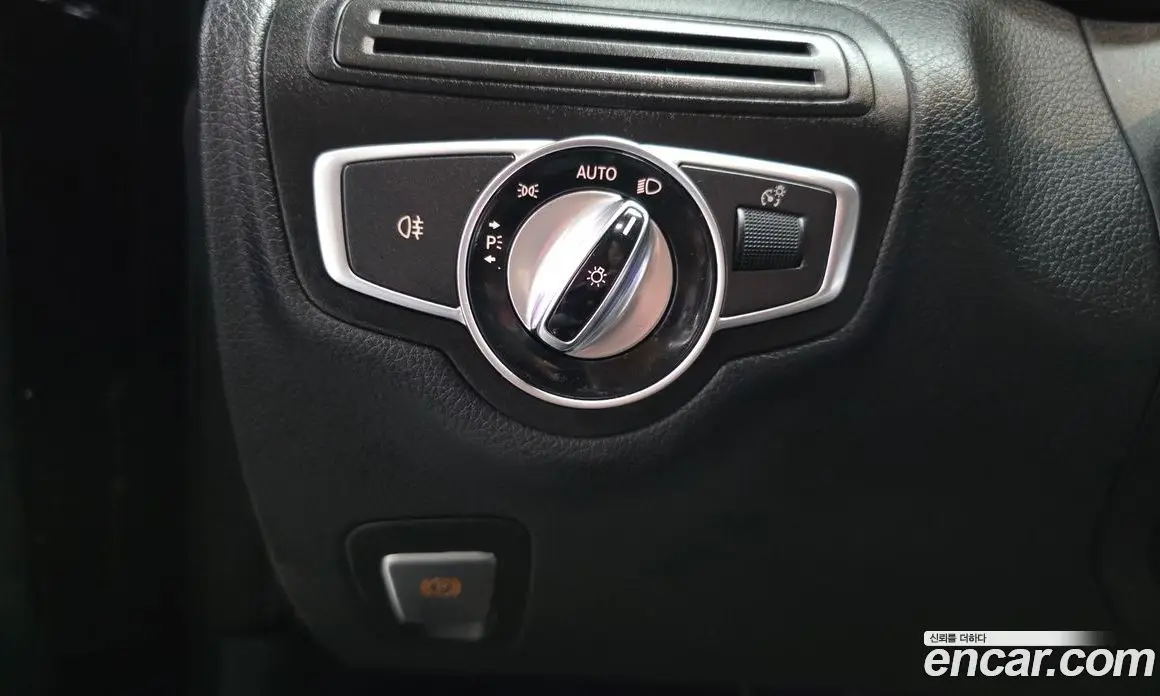 Mercedes-Benz C-Class 2017 1.6 автомат (гидро), фото 17 Mercedes-Benz C-Class 2017 1.6 автомат (гидро), фото 17