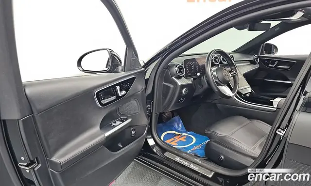 Mercedes-Benz C-Class 2024 2.0 автомат (гидро), миниатюра 10 Mercedes-Benz C-Class 2024 2.0 автомат (гидро), миниатюра 10